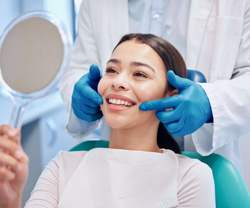 What is oral surgery? 5 Types of Procedures Performed by an Oral Surgeon