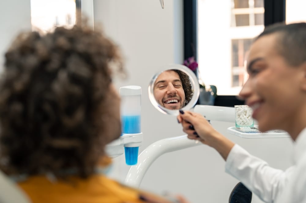 Dental Crown Type Guide: Porcelain vs. Zirconia vs. Metal, Which fits your tooth?